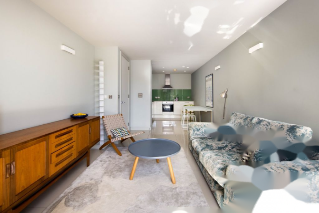 Flat in London, United Kingdom, 60 m² - picture 1