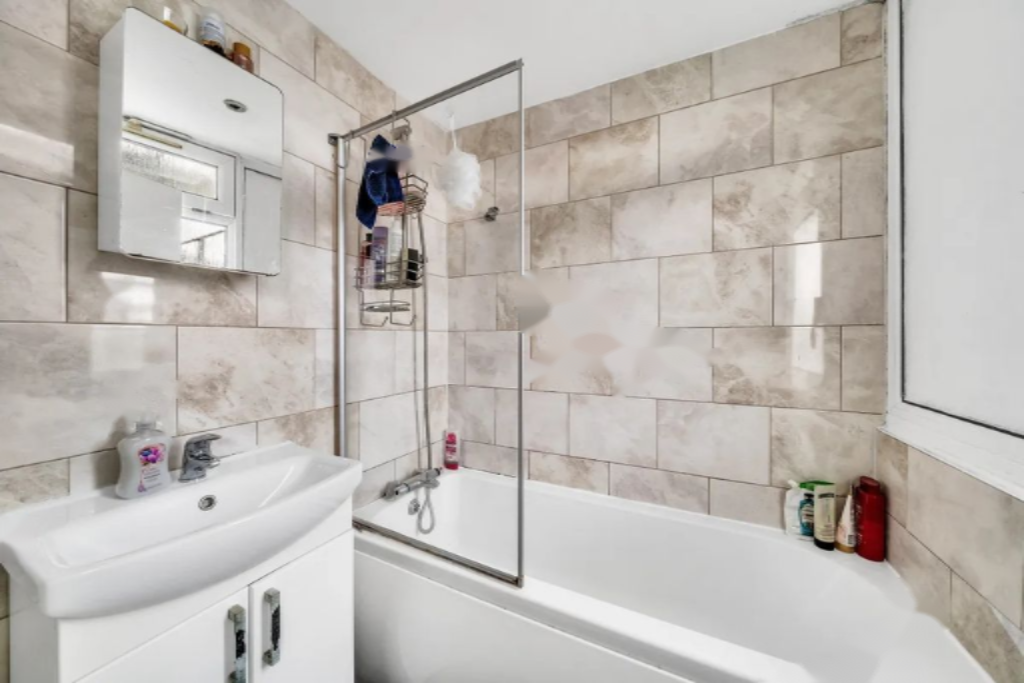 Piso en Londres, Reino Unido, 63 m² - imagen 1