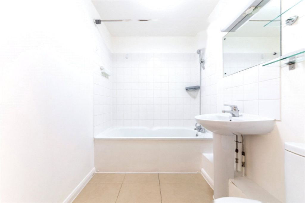 Wohnung in London, Großbritannien, 47 m² - Foto 1