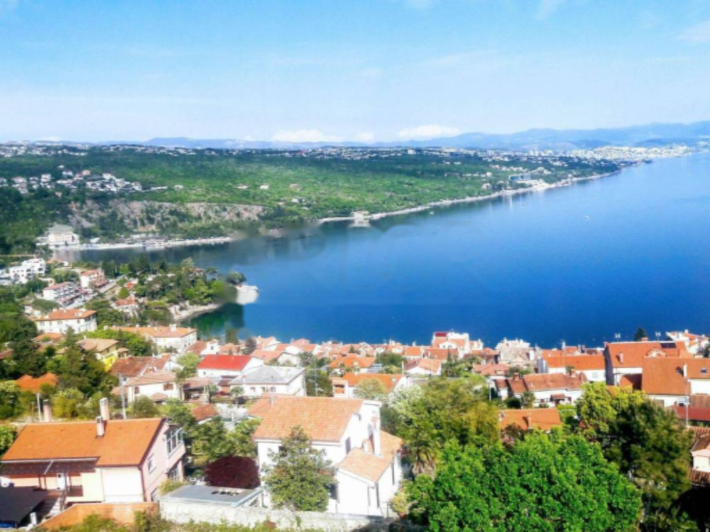 House in Opatija, Croatia, 550 m² - picture 1