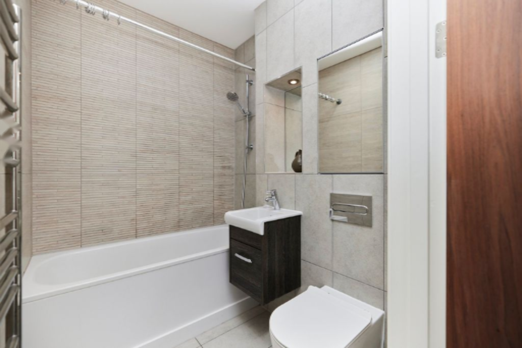 Appartement à Londres, Royaume-Uni, 60 m² - image 1