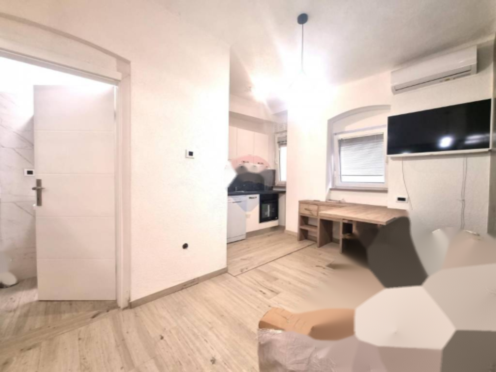 Flat in Opatija, Croatia, 55 m² - picture 1