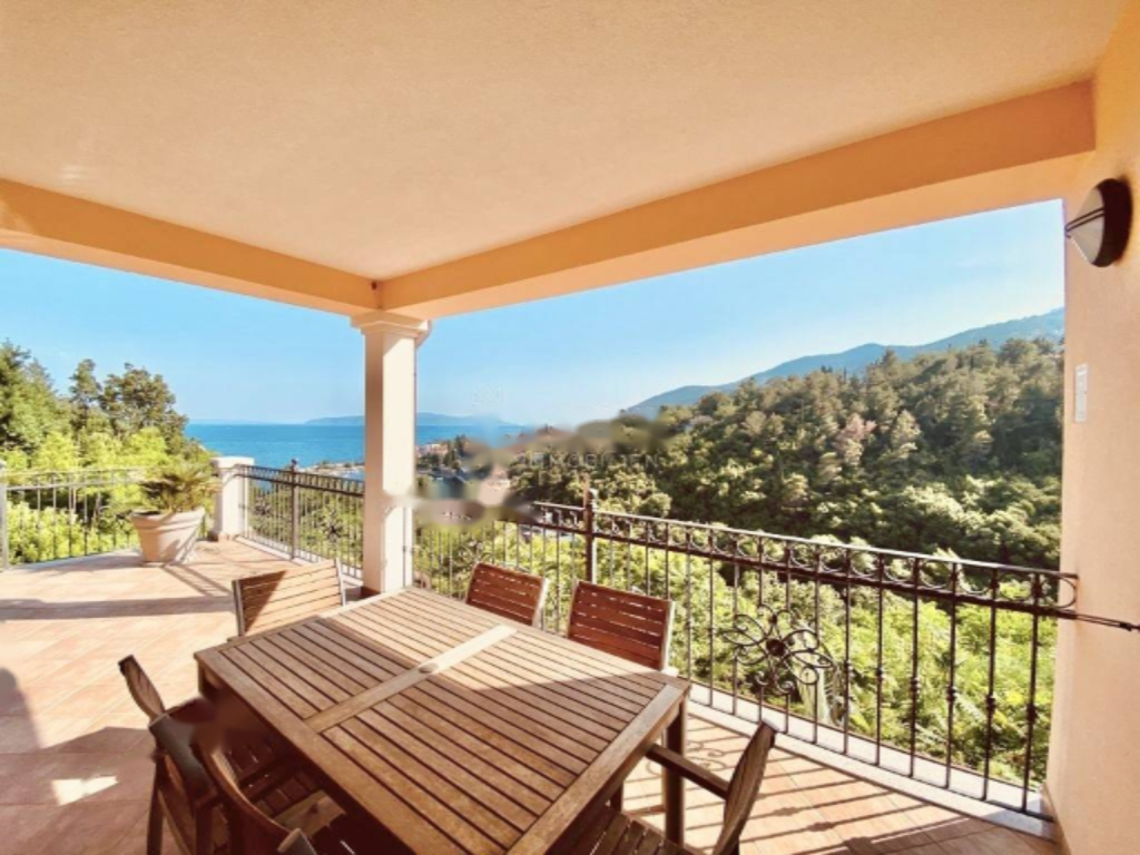 Wohnung in Opatija, Kroatien, 183 m² - Foto 1