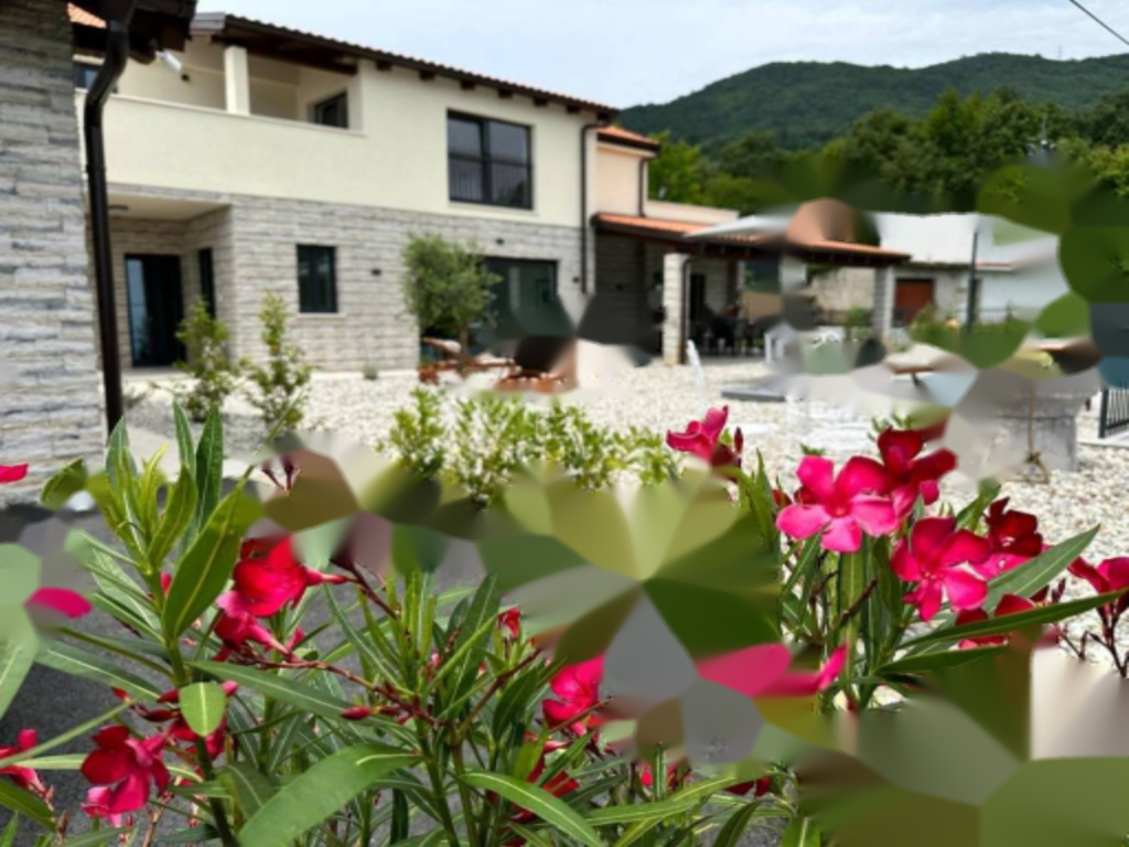 Haus in Opatija, Kroatien, 328 m² - Foto 1