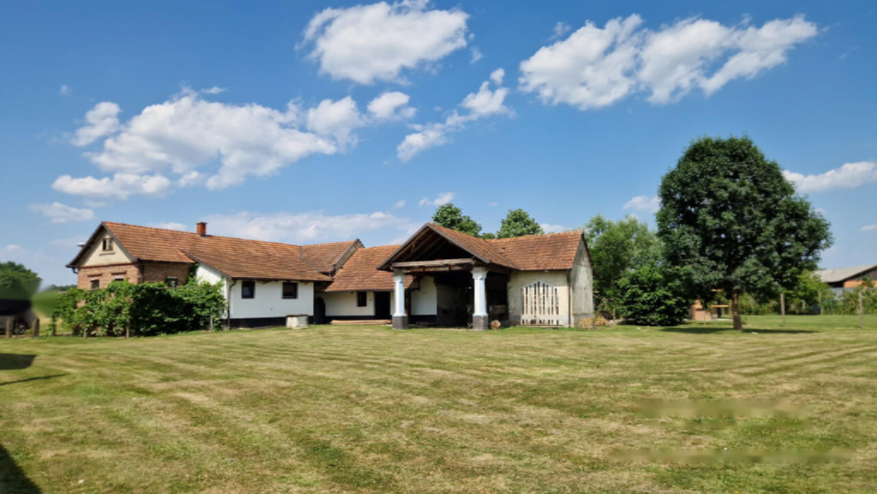 Maison à Lendava, Slovénie, 130 m² - image 1