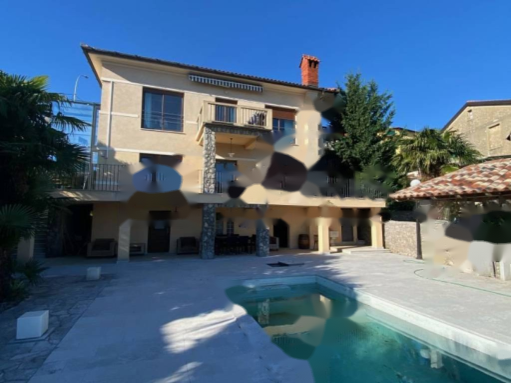 Maison à Opatija, Croatie, 230 m² - image 1