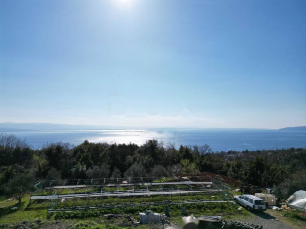 House in Opatija, Croatia, 1 123 m² - picture 1