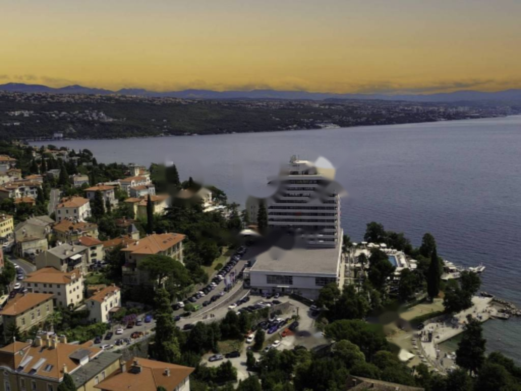 Casa en Opatija, Croacia, 261 m² - imagen 1