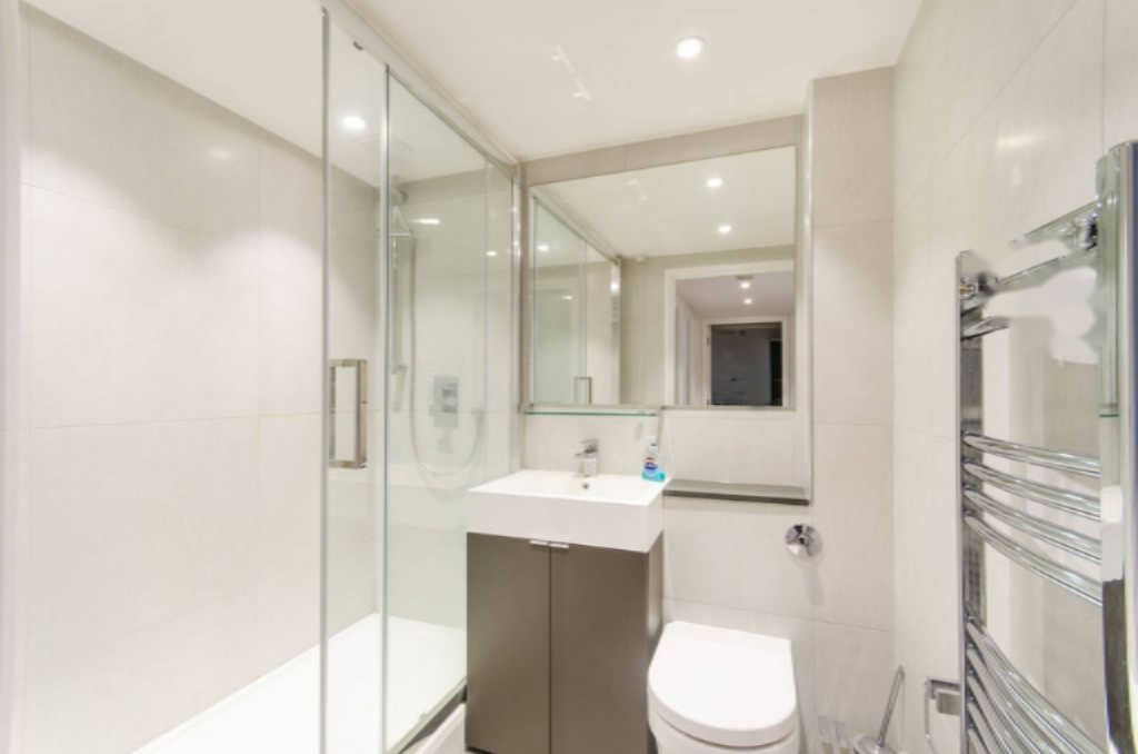 Appartement à Londres, Royaume-Uni, 48 m² - image 1