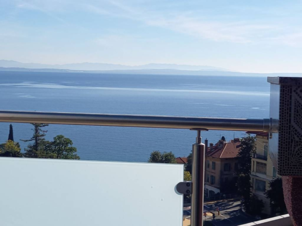 Flat in Opatija, Croatia, 100 m² - picture 1