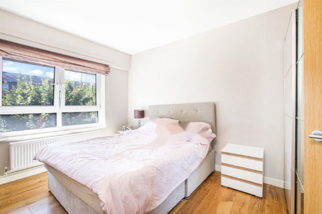 Flat in London, United Kingdom, 50 m² - picture 1