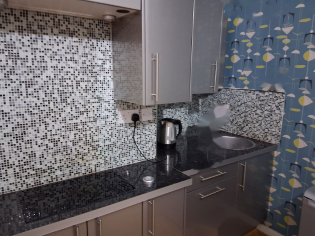 Flat in London, United Kingdom, 23 m² - picture 1