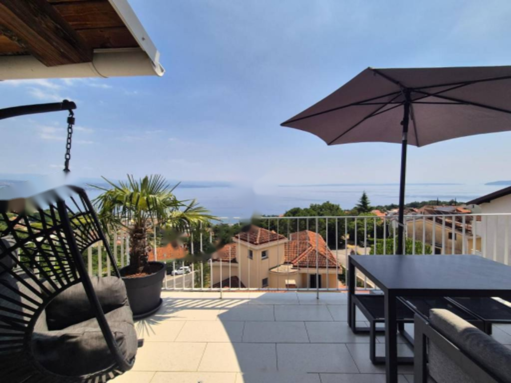 Appartement à Opatija, Croatie, 107 m² - image 1