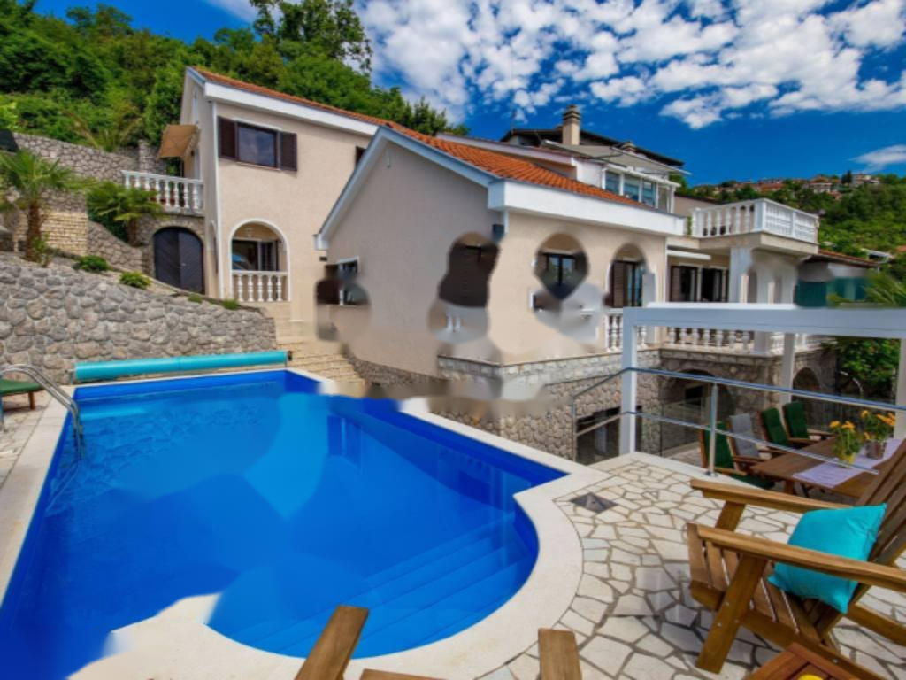 Casa en Opatija, Croacia, 430 m² - imagen 2