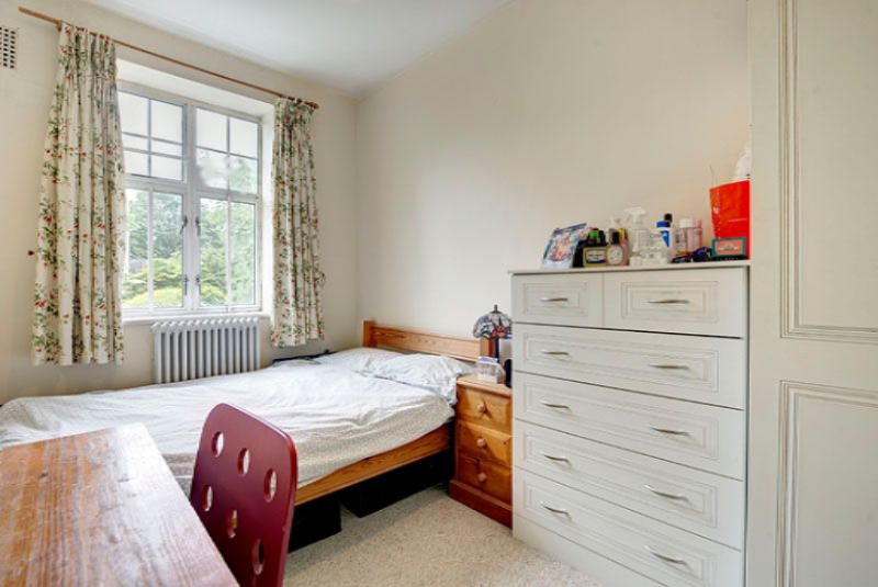 Flat in London, United Kingdom, 39 m² - picture 2