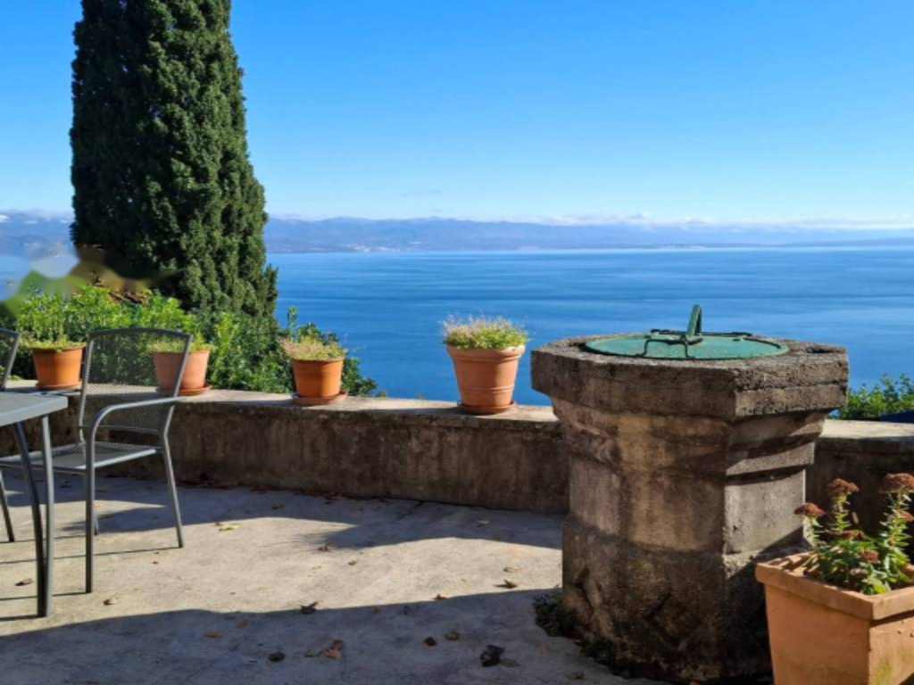 Haus in Opatija, Kroatien, 1 276 m² - Foto 2