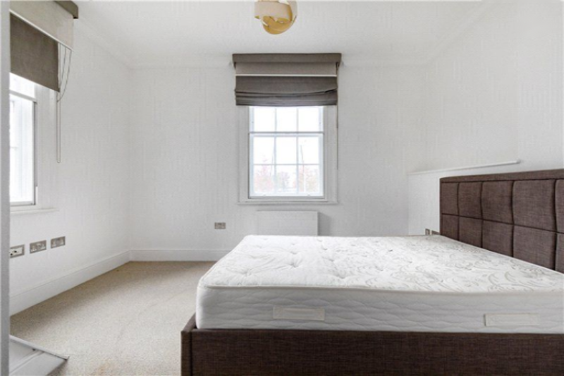 Flat in London, United Kingdom, 39 m² - picture 2
