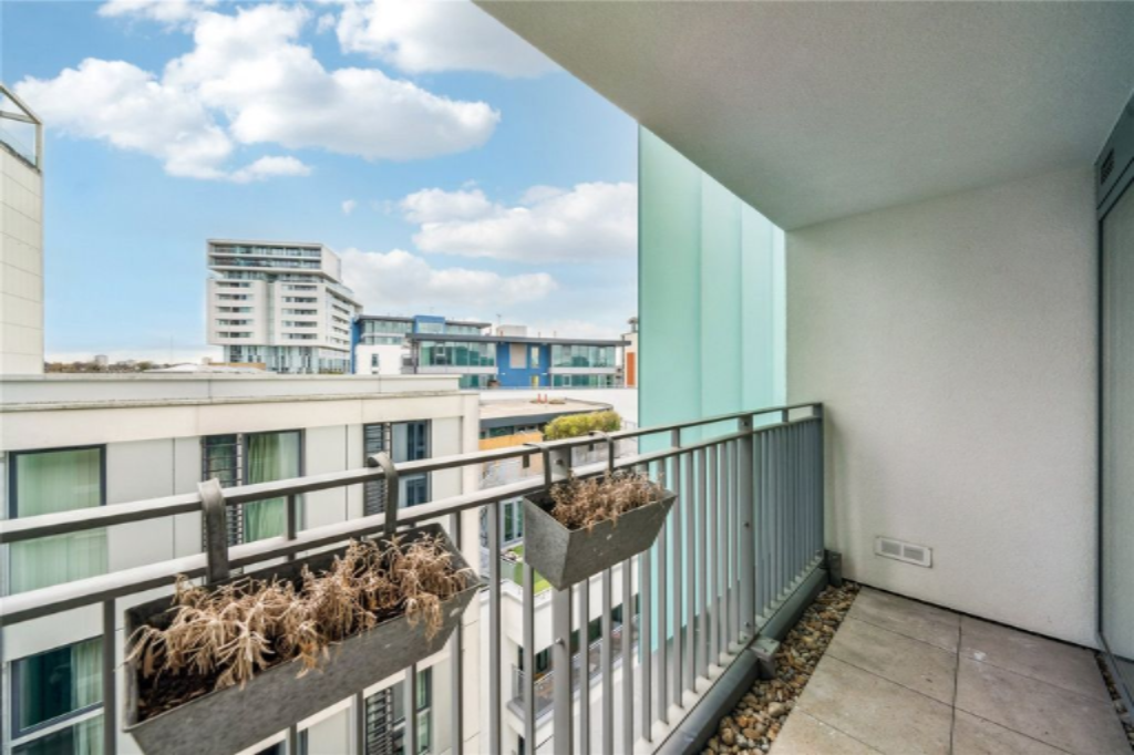 Wohnung in London, Großbritannien, 46 m² - Foto 2