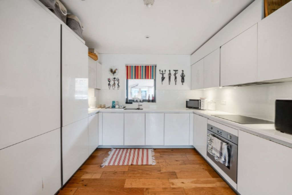 Piso en Londres, Reino Unido, 64 m² - imagen 2