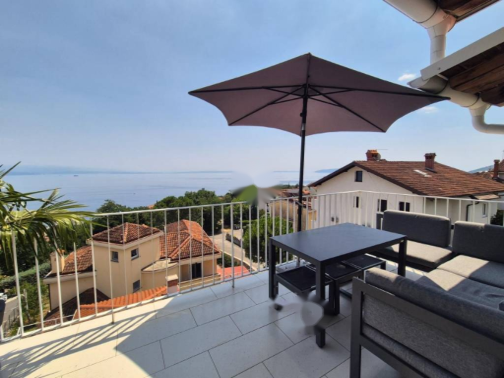 Appartement à Opatija, Croatie, 107 m² - image 2