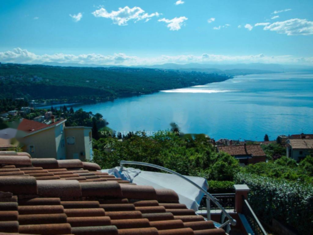 House in Opatija, Croatia, 550 m² - picture 2