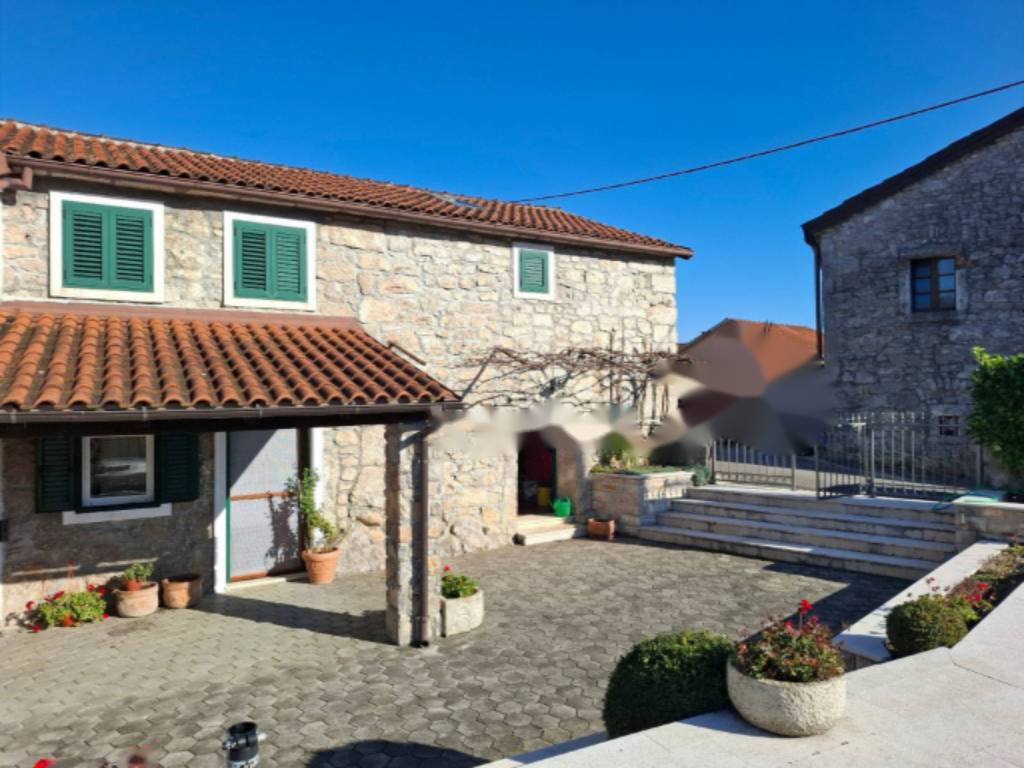 House in Opatija, Croatia, 270 m² - picture 2