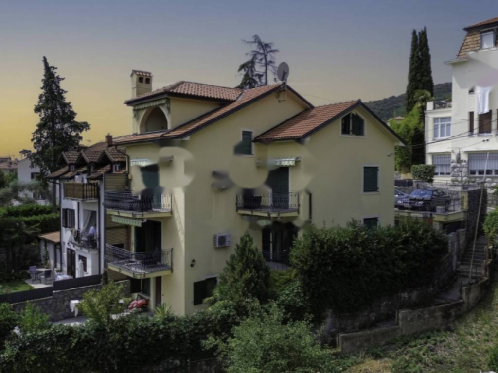 Casa en Opatija, Croacia, 261 m² - imagen 2