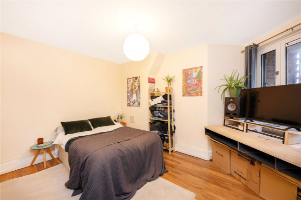 Appartement à Londres, Royaume-Uni, 72 m² - image 2
