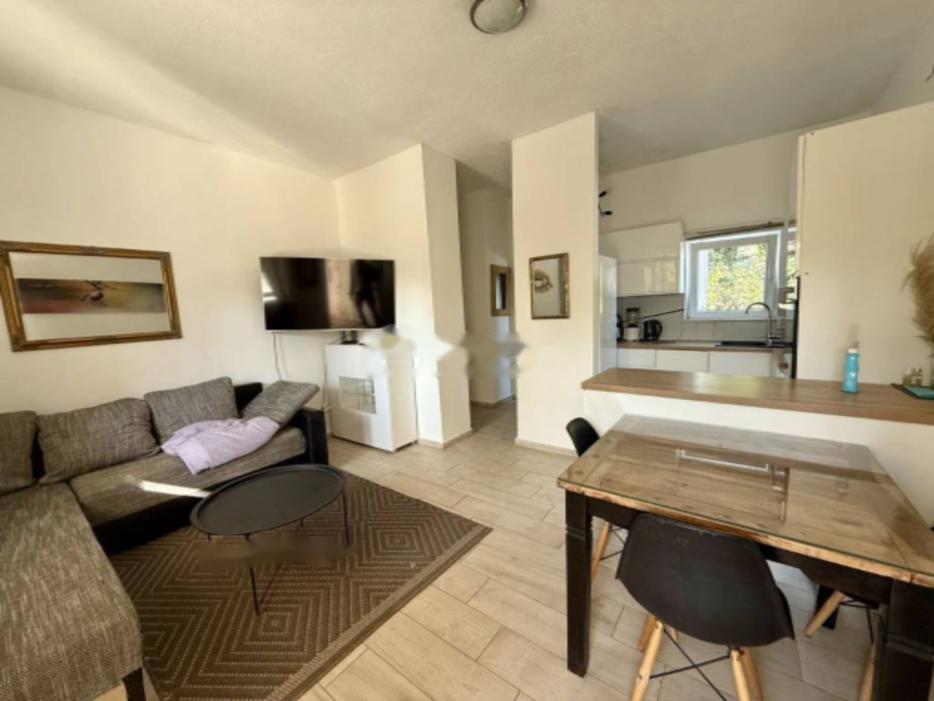 Piso en Opatija, Croacia, 89 m² - imagen 2