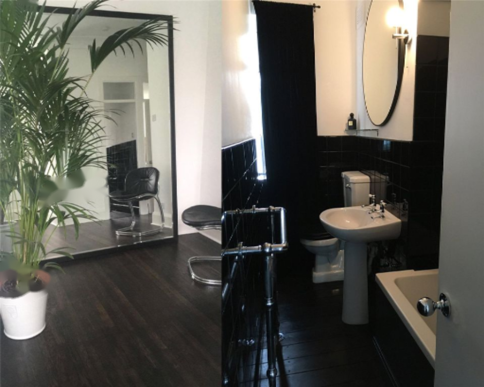 Flat in London, United Kingdom, 32 m² - picture 2