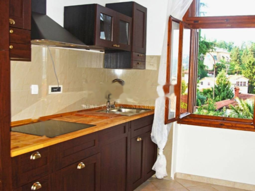 Appartement à Opatija, Croatie, 90 m² - image 2