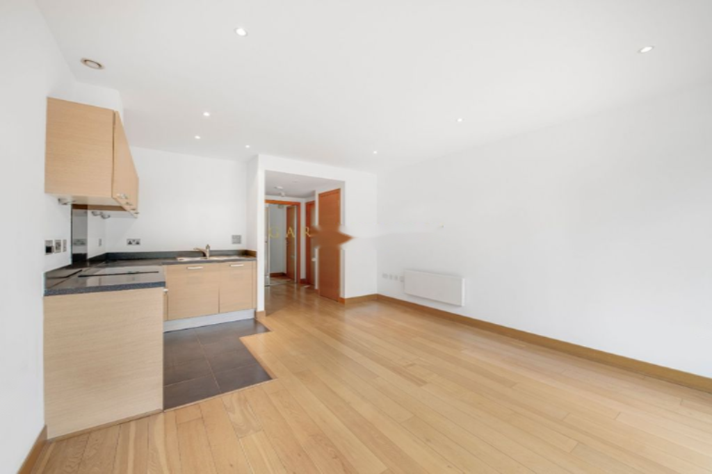 Flat in London, United Kingdom, 32 m² - picture 2