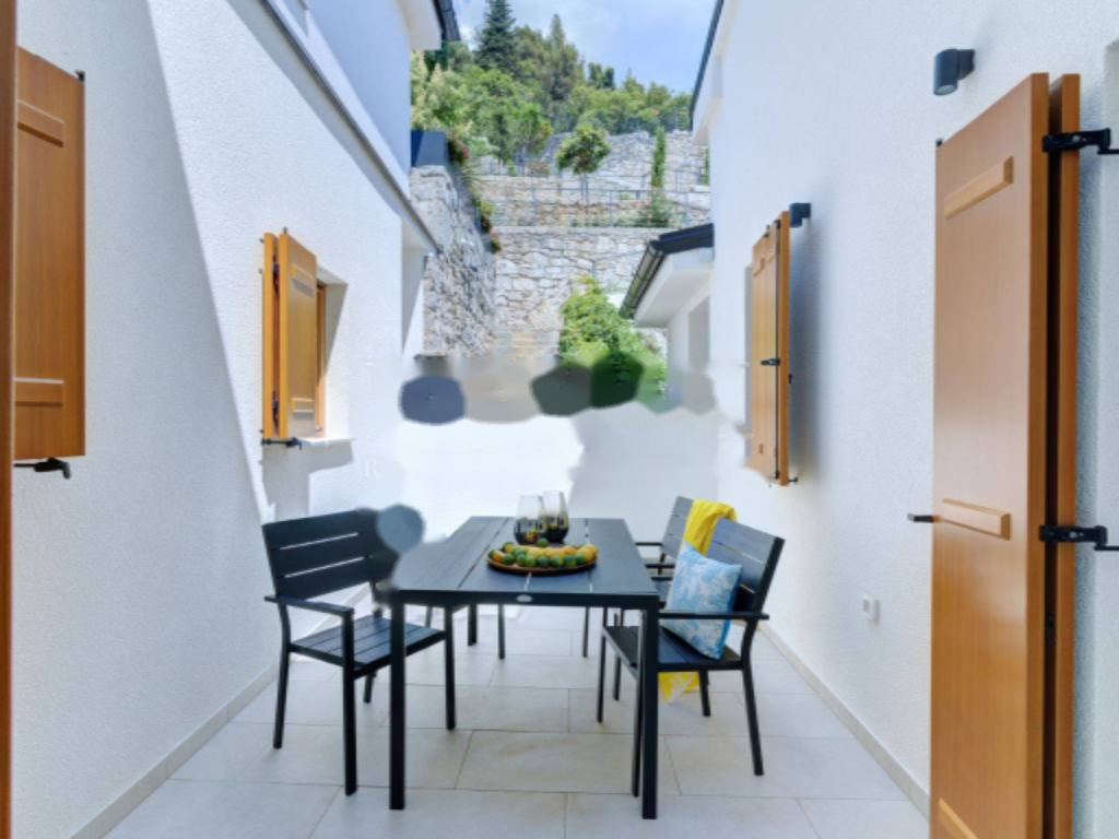 Piso en Opatija, Croacia, 99 m² - imagen 2