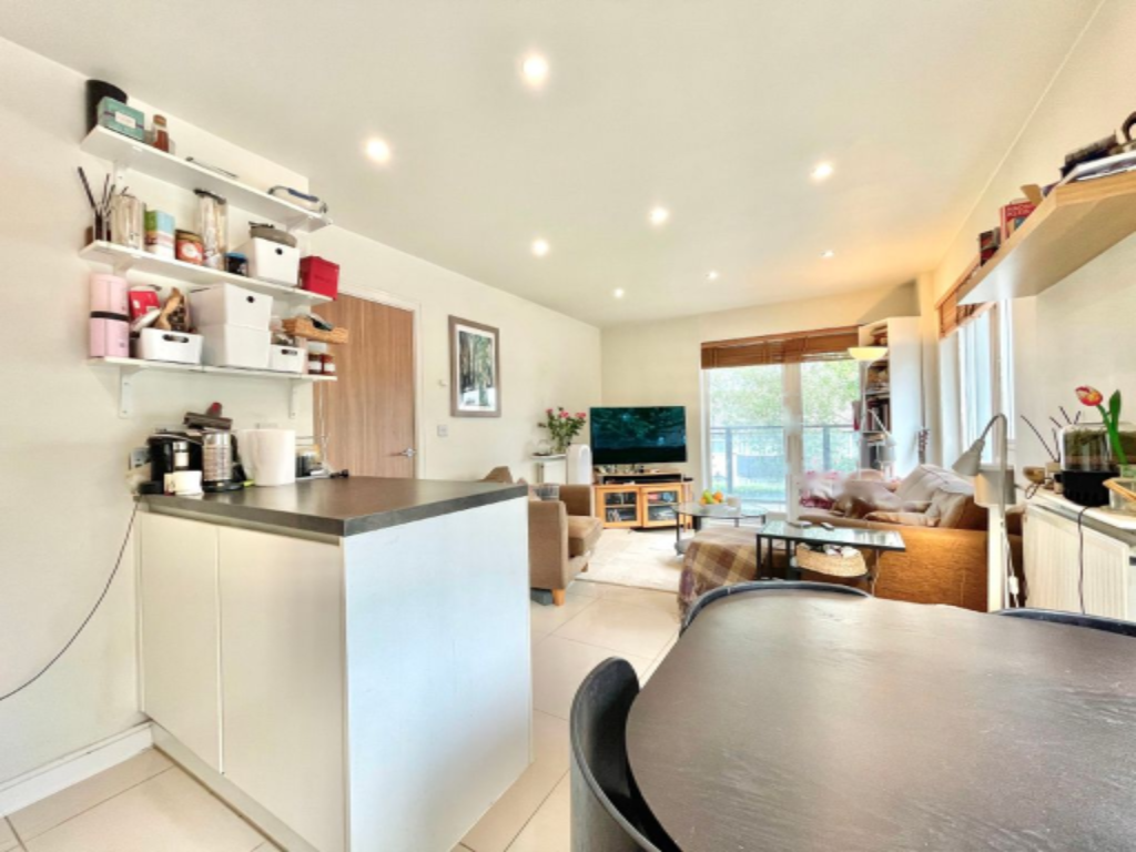 Piso en Londres, Reino Unido, 62 m² - imagen 2