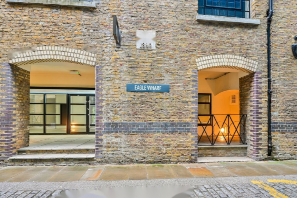 Flat in London, United Kingdom, 36 m² - picture 3