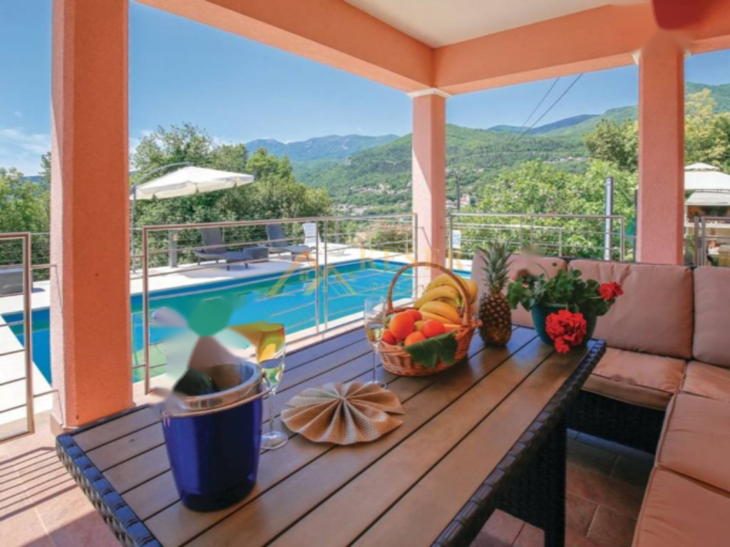 Haus in Opatija, Kroatien, 1 500 m² - Foto 3