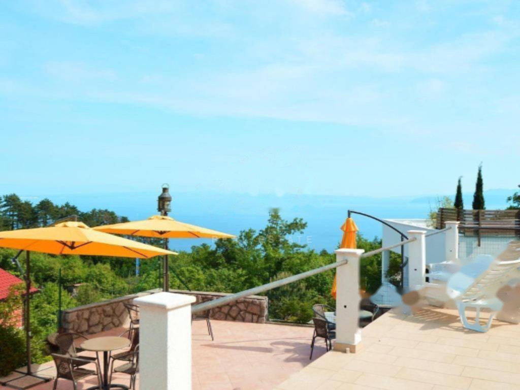 Haus in Opatija, Kroatien, 1 000 m² - Foto 3