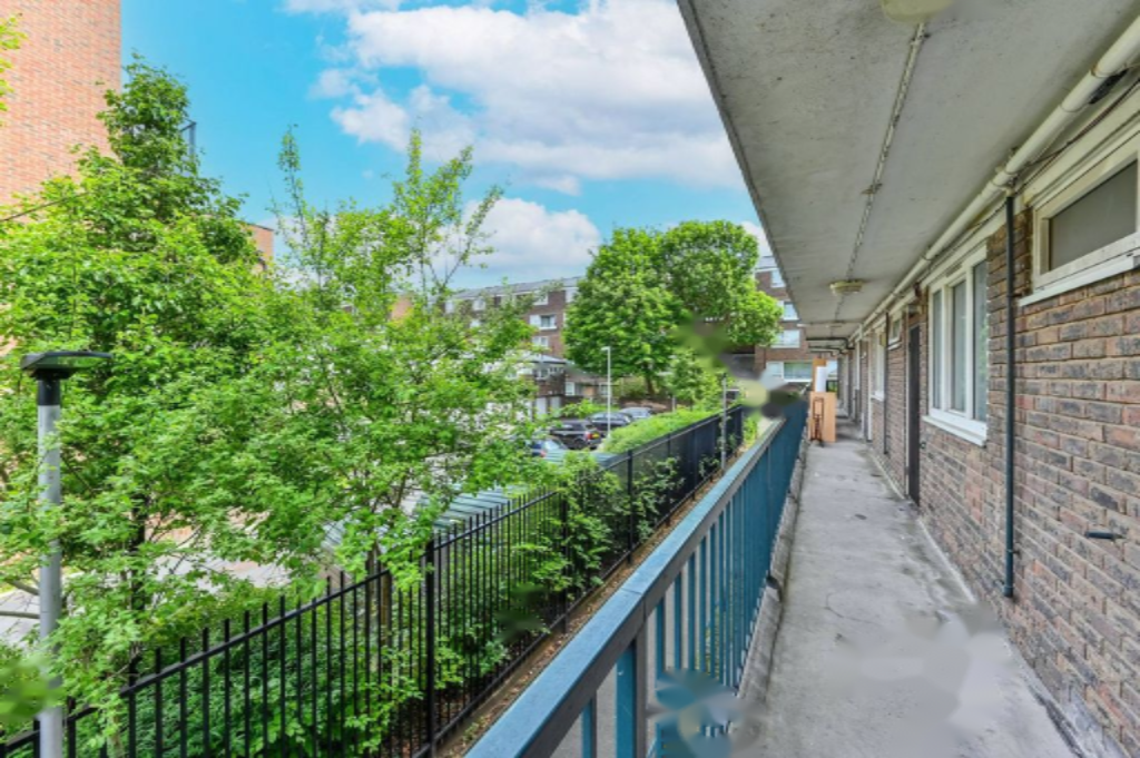 Flat in London, United Kingdom, 29 m² - picture 3