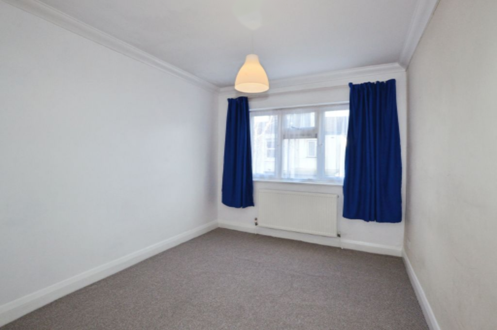 Flat in London, United Kingdom, 50 m² - picture 3