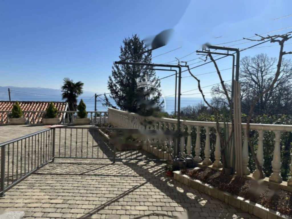 Flat in Opatija, Croatia, 29 m² - picture 3