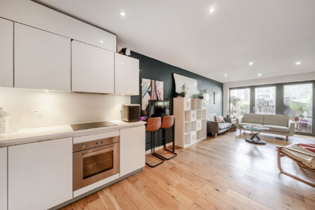 Piso en Londres, Reino Unido, 64 m² - imagen 3