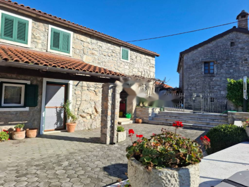 House in Opatija, Croatia, 270 m² - picture 3