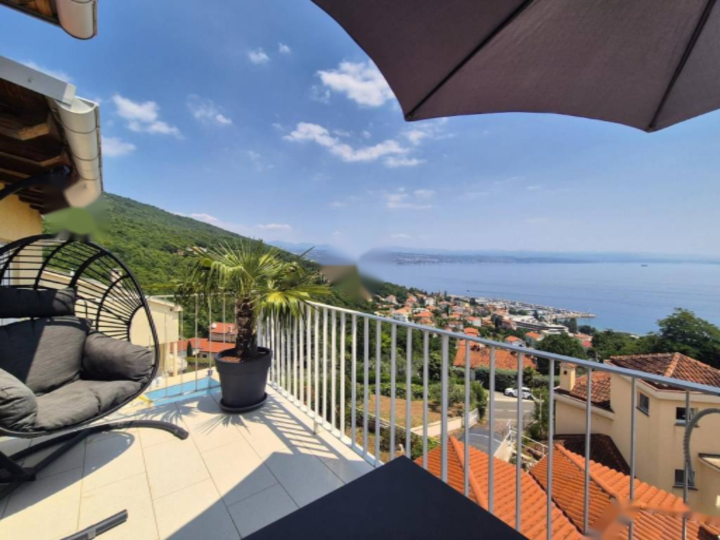 Appartement à Opatija, Croatie, 107 m² - image 3