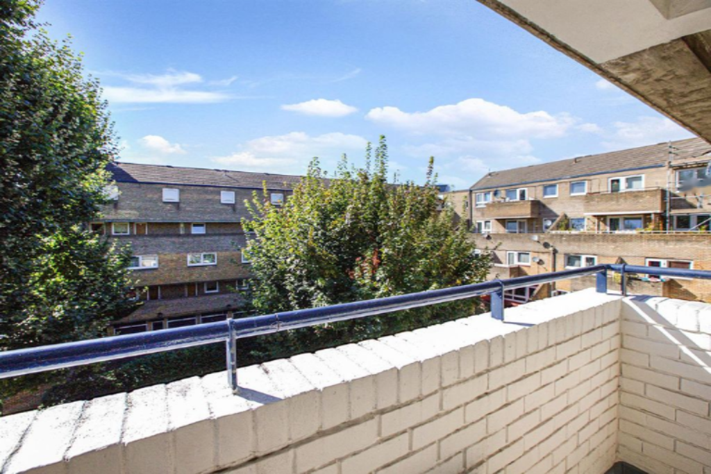 Flat in London, United Kingdom, 50 m² - picture 3