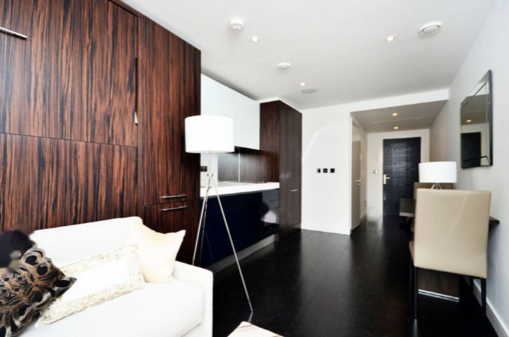 Flat in London, United Kingdom, 24 m² - picture 3