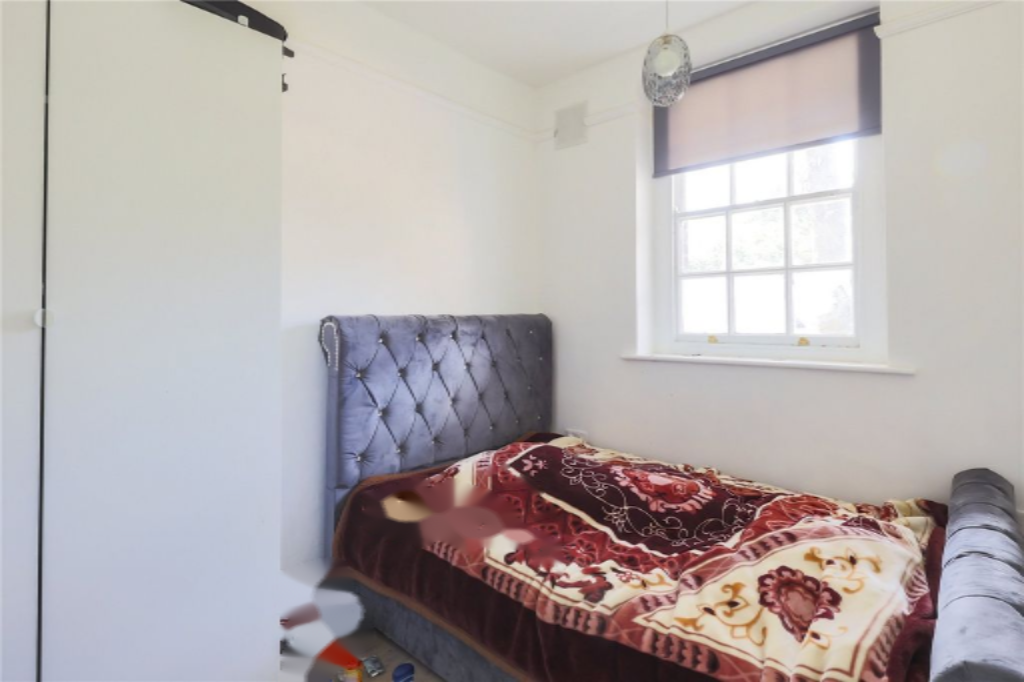 Flat in London, United Kingdom, 52 m² - picture 3