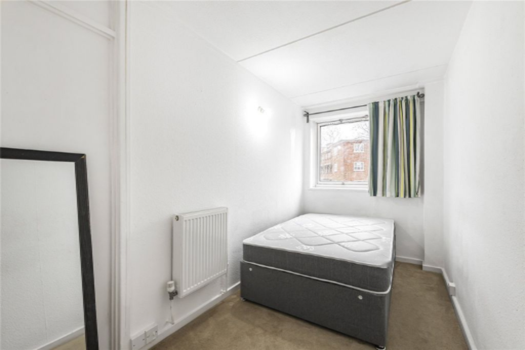 Flat in London, United Kingdom, 94 m² - picture 3