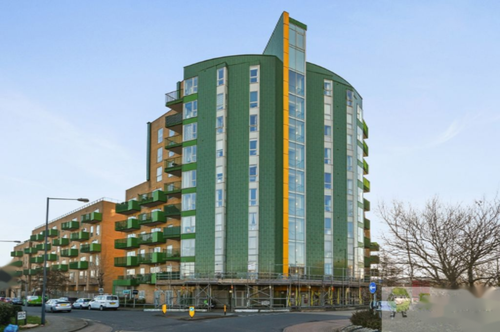 Flat in London, United Kingdom, 48 m² - picture 4