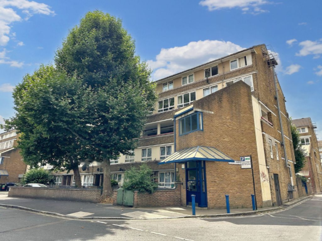 Flat in London, United Kingdom, 42 m² - picture 4