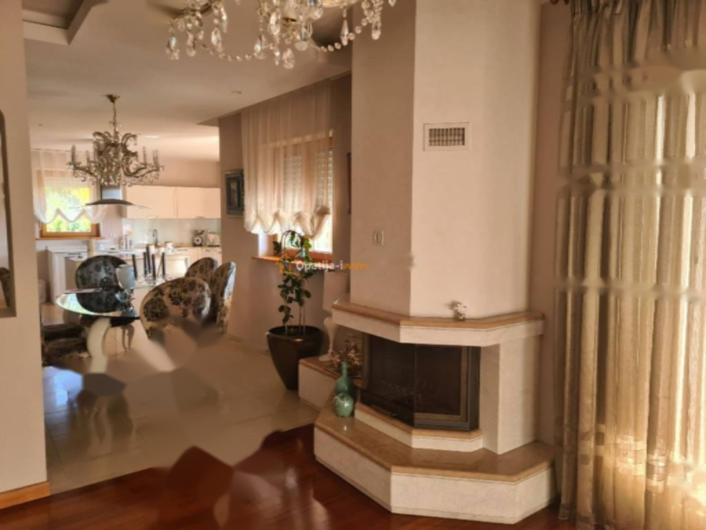 Maison à Opatija, Croatie, 385 m² - image 4